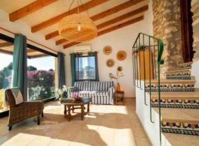 Private apartment ' Estufa' with a beautiful view